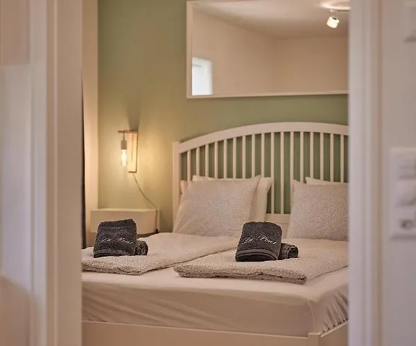 Center With Mountain View Lejlighed